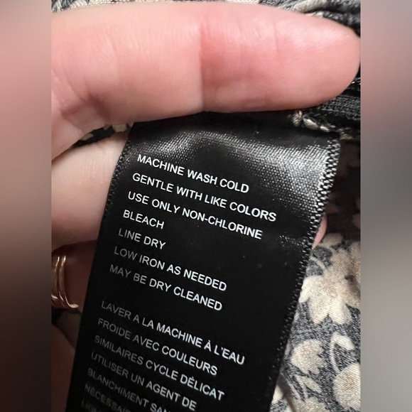 Urban Outfitters Tea Time Black and Yellow Floral Plunging Romper XS - Picture 12 of 15